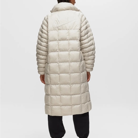 Nike Swoosh Puffer Women's Therma-FIT Oversized Parka FB7670 LARGE NWT $360 - Picture 12 of 16